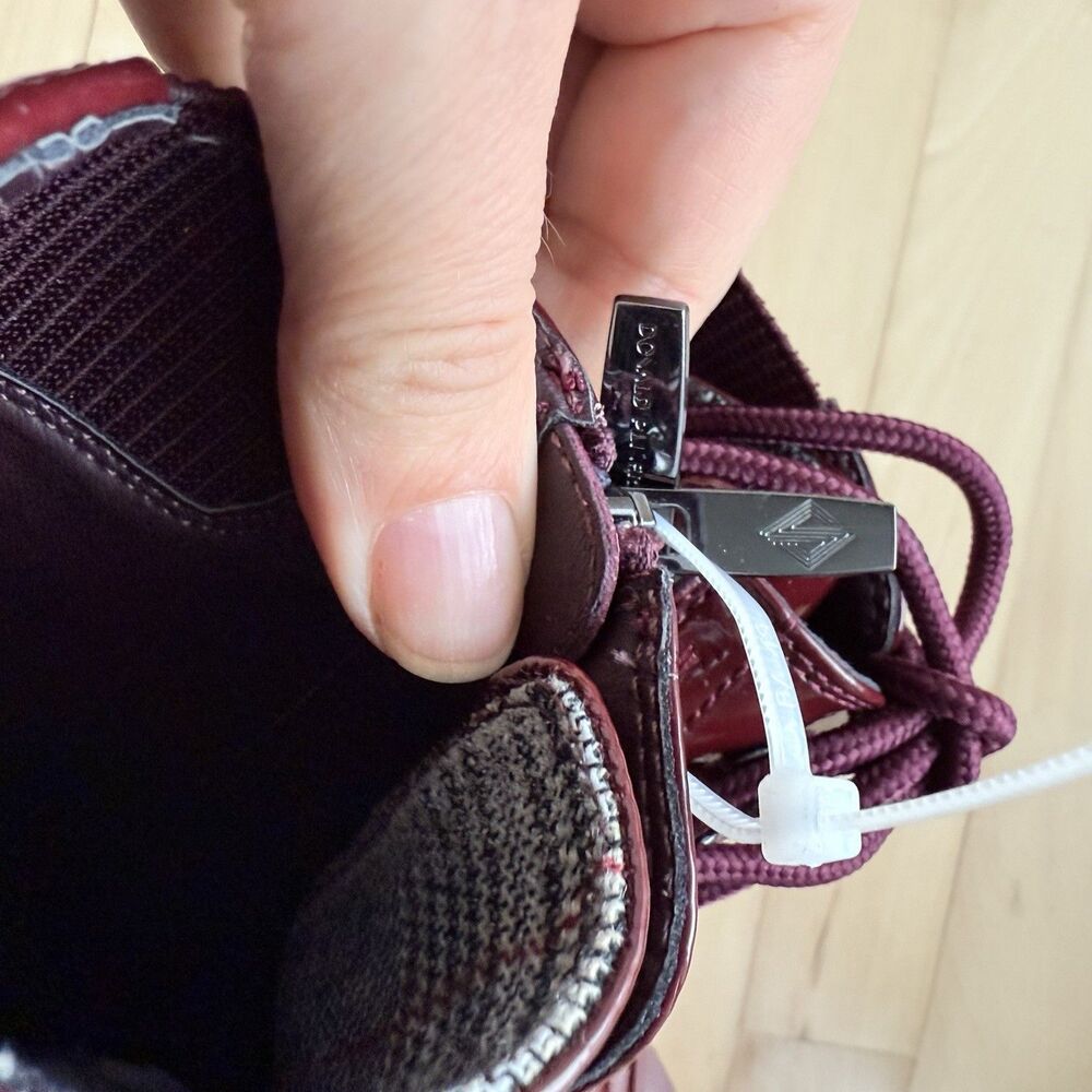 Donald Pliner Halson Crinkle Patent Upper Lace Up Booties in Bordeaux Burgundy 6 - Picture 4 of 14